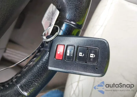 2014 Toyota Camry Xle V6 z USA, uszkodzony, nr VIN 4T1BK1FK4EU548094